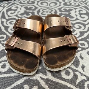 Rose gold metallic, Arizona, authentic Birkenstocks size 36